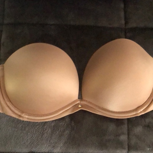 Victoria’s Secret Very Sexy plunge strapless bra - Picture 2 of 4